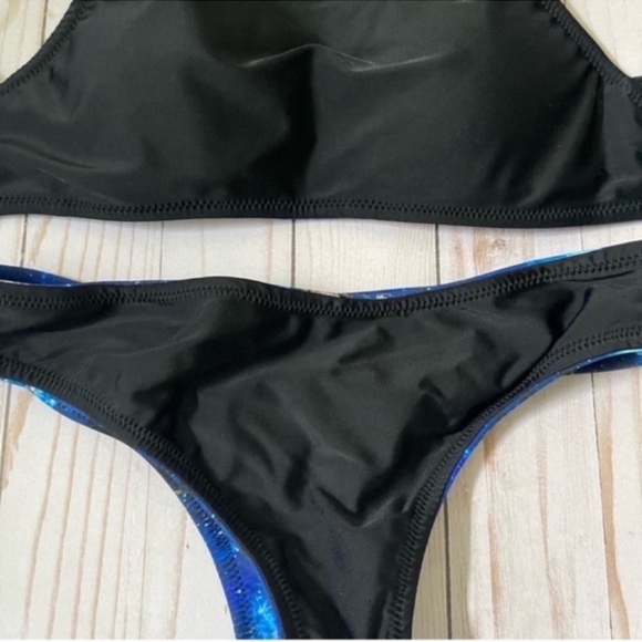 Hot Topic reversible bikini NWOT - Picture 8 of 10